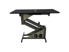 Groomer's Best Foot Hydraulic Grooming Table